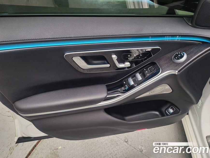 Mercedes-Benz S-Class 2022