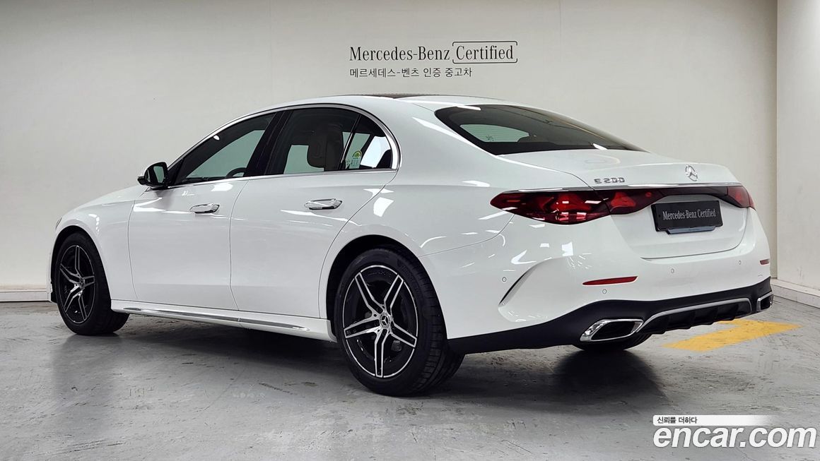 Mercedes-Benz E-Class 2026