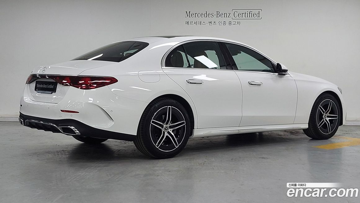 Mercedes-Benz E-Class 2026