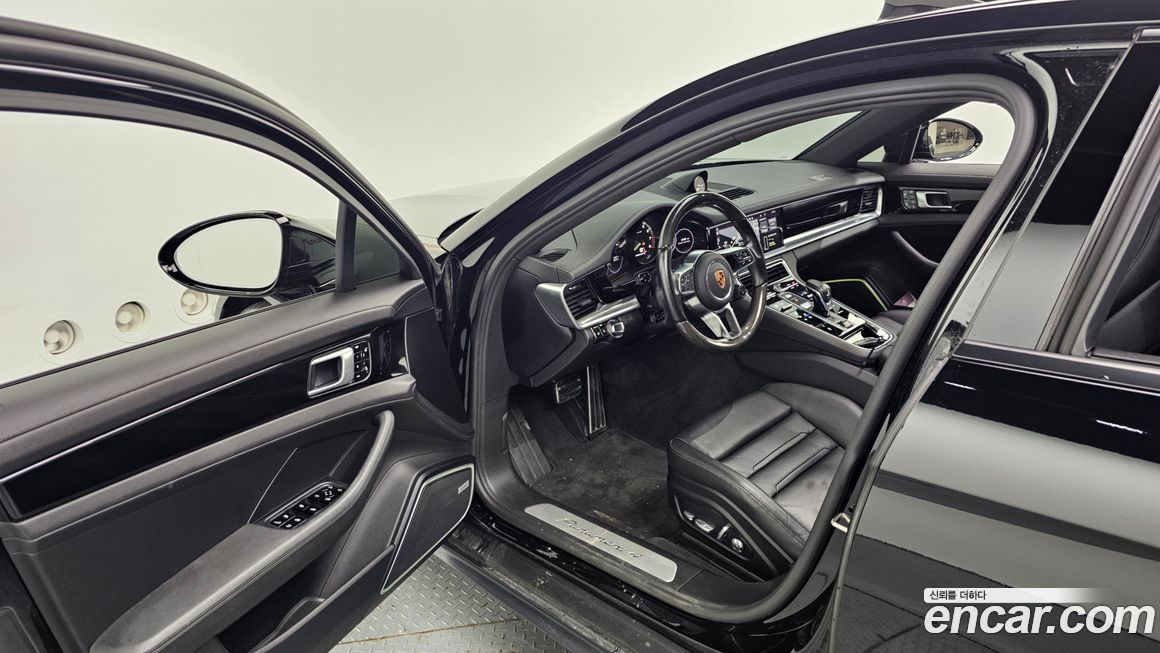 Porsche Panamera 2018