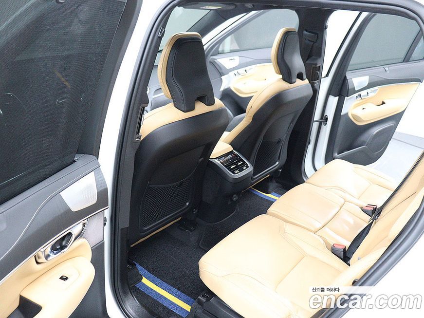 Volvo XC90 2024
