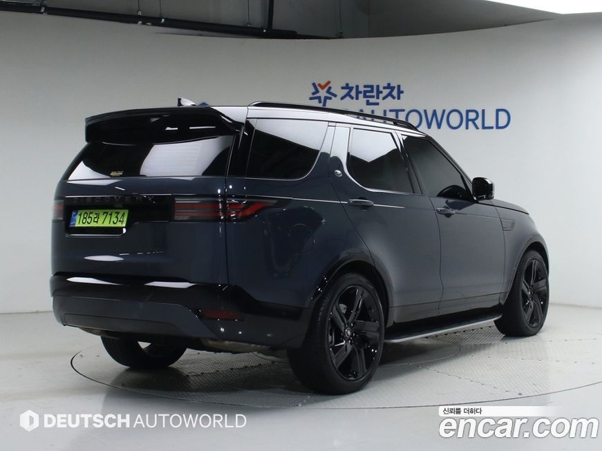 Land Rover Discovery 2025