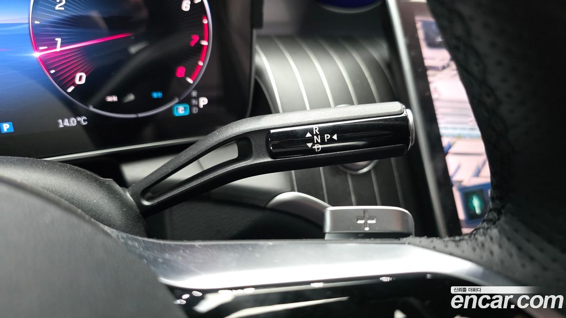 Mercedes-Benz GLC-Class 2024