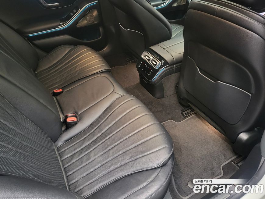 Mercedes-Benz S-Class 2022