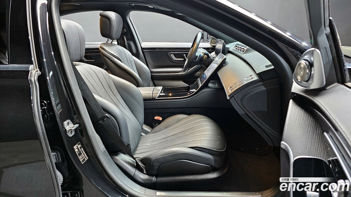 Mercedes-Benz S-Class 2022