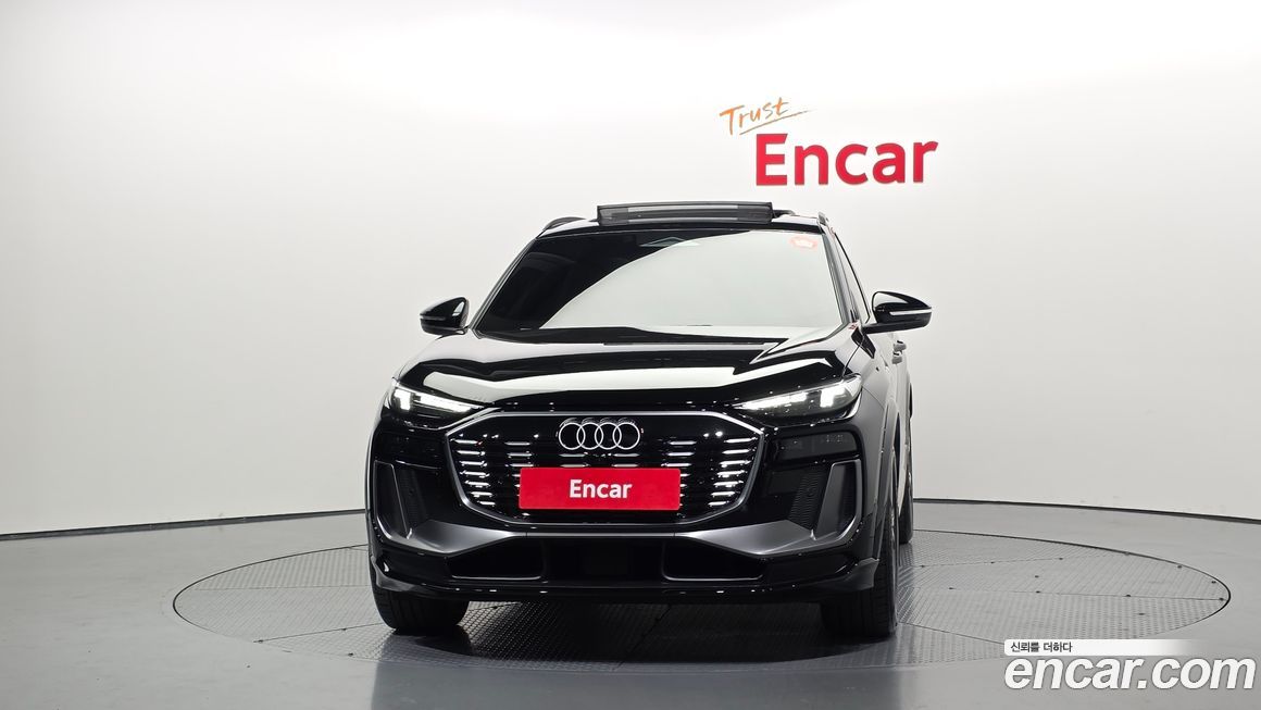 Audi Q6 e-tron 2025