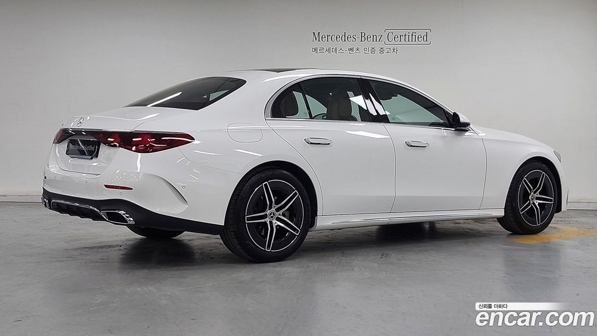 Mercedes-Benz E-Class 2026