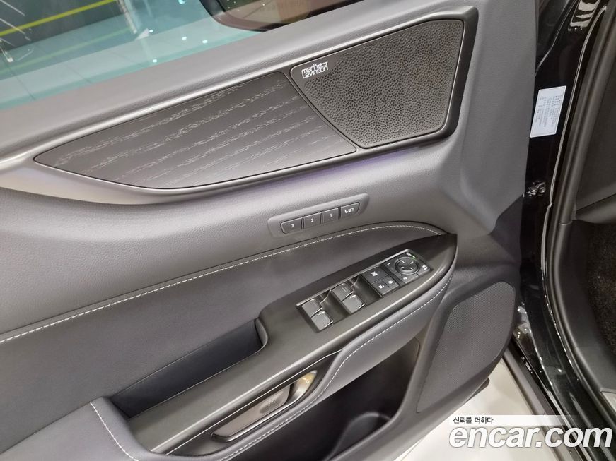 Lexus NX 2025