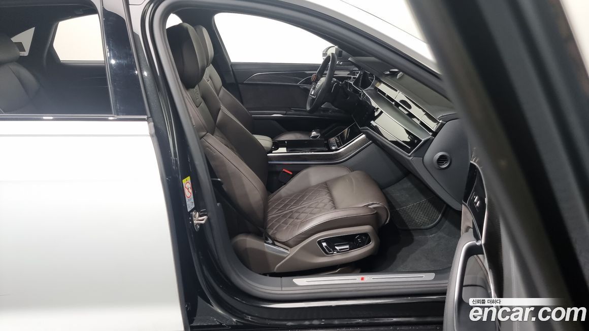 Audi S8 2020