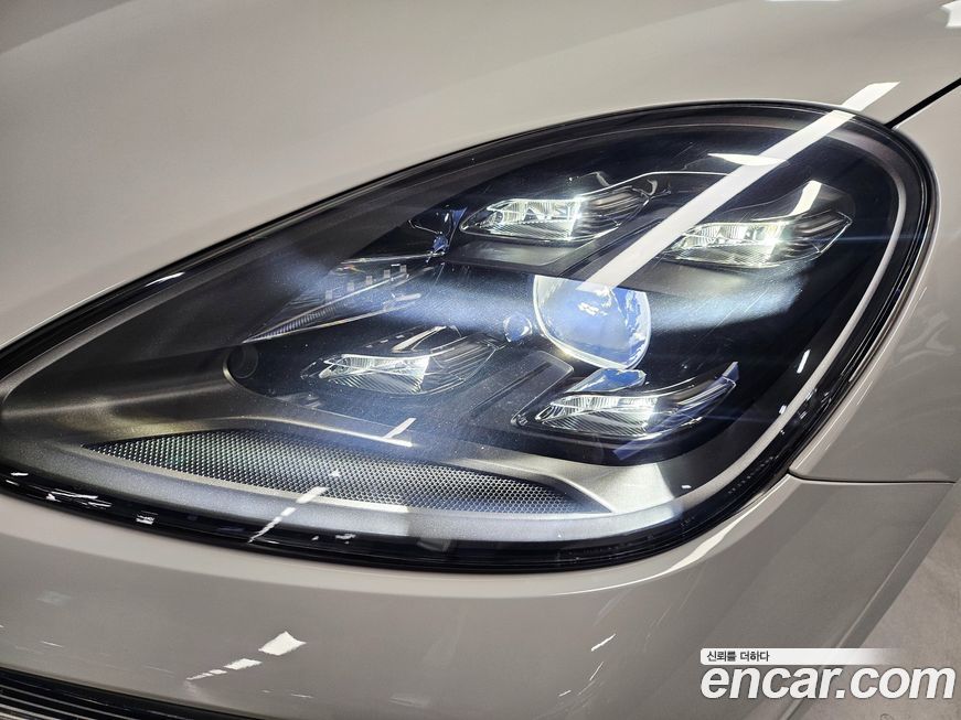 Porsche Cayenne 2020