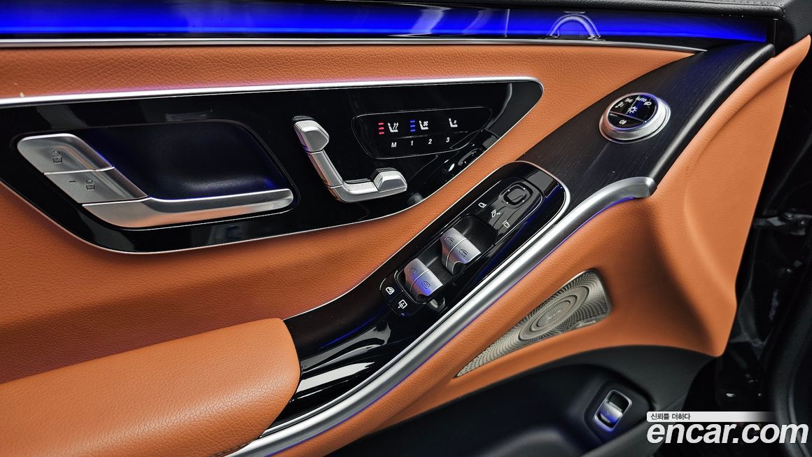 Mercedes-Benz S-Class 2024