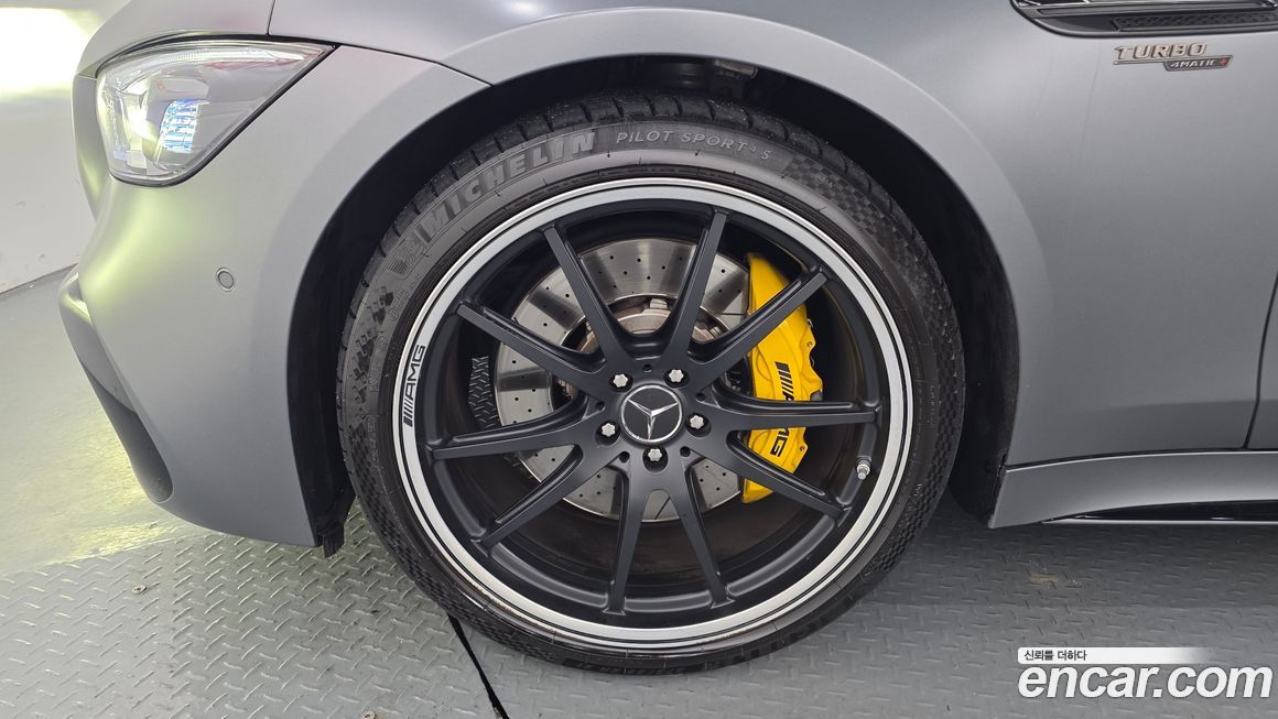 Mercedes-Benz AMG GT 2023