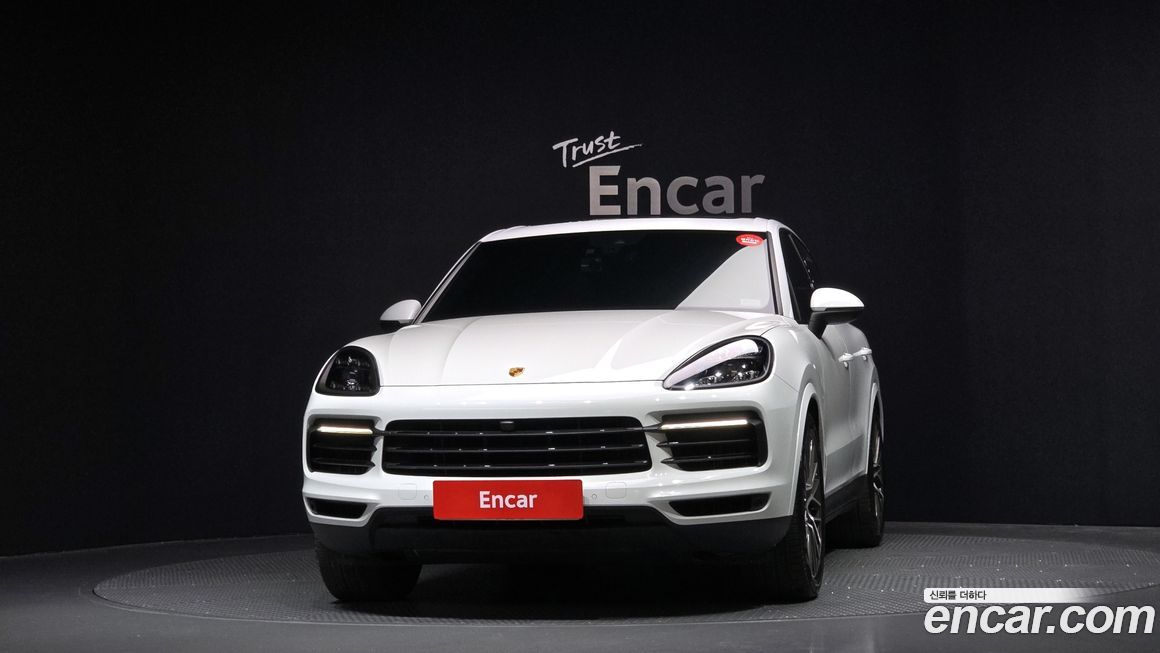 Porsche Cayenne 2021