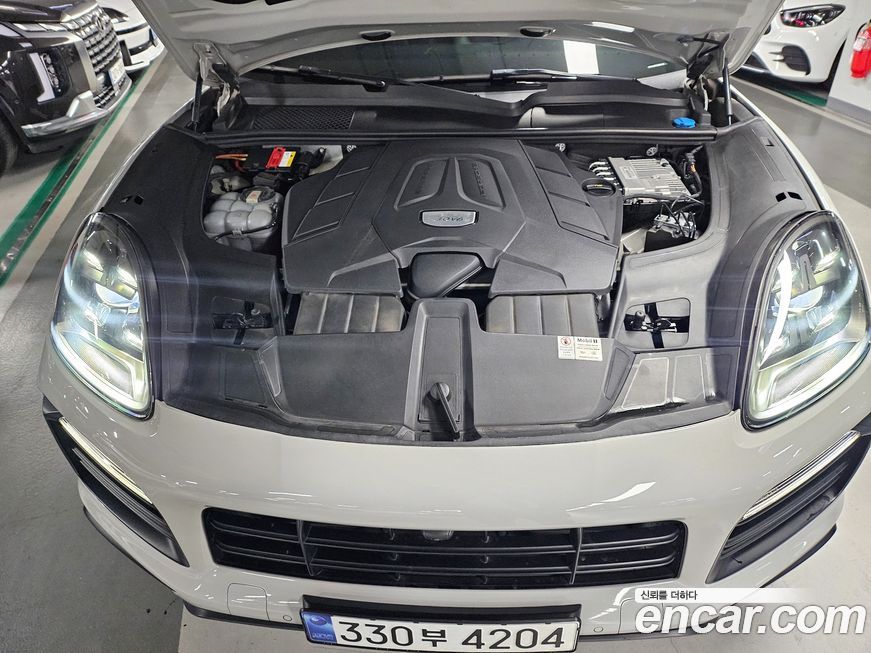 Porsche Cayenne 2020