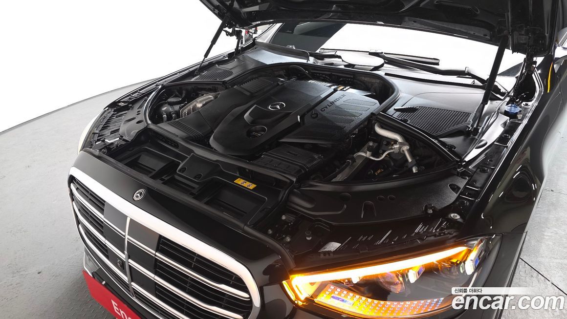 Mercedes-Benz S-Class 2022