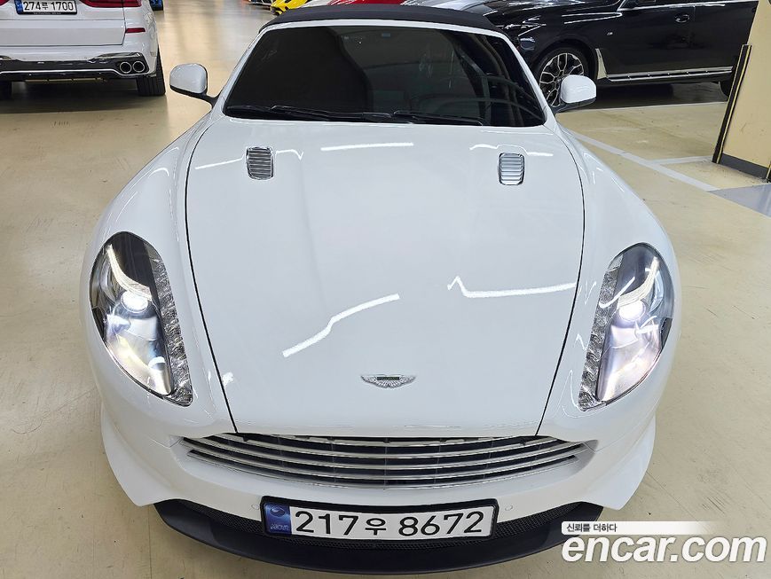 Astonmartin DB9 2015