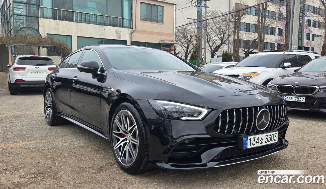 Mercedes-Benz AMG GT 2023