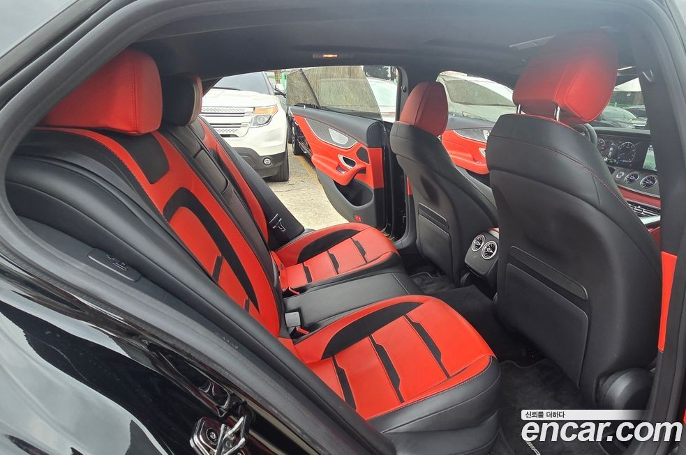 Mercedes-Benz AMG GT 2023