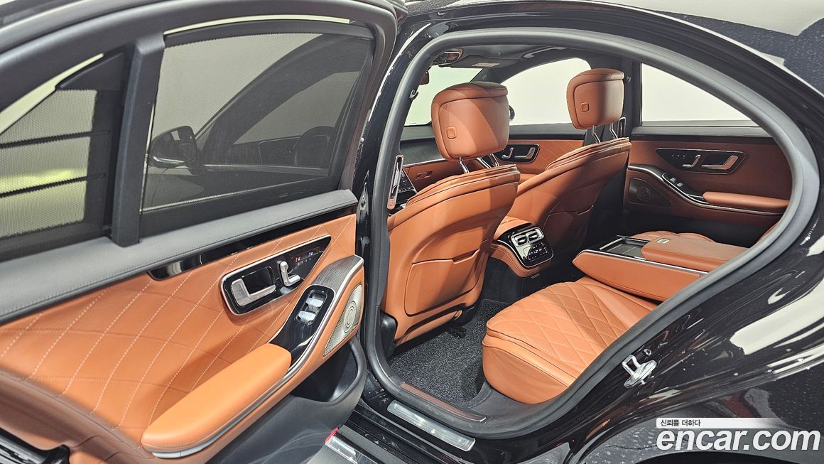 Mercedes-Benz S-Class 2022