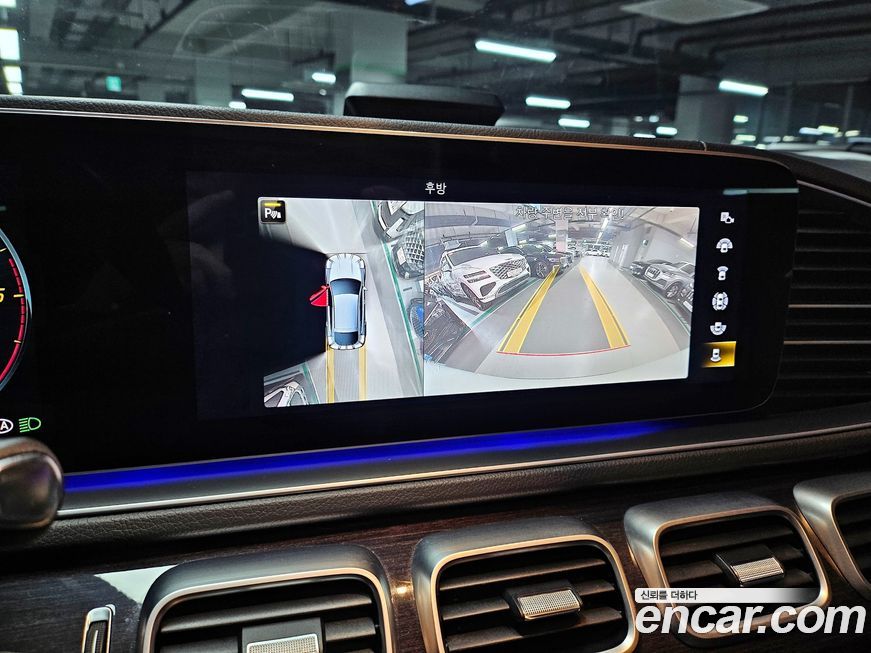 Mercedes-Benz GLE-Class 2021