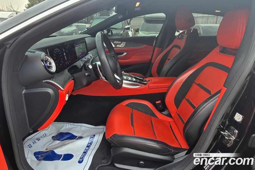 Mercedes-Benz AMG GT 2023