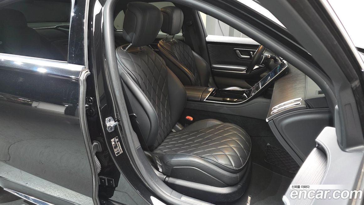 Mercedes-Benz S-Class 2022