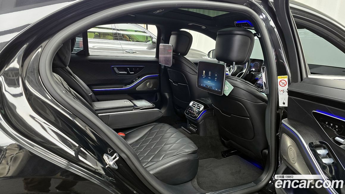 Mercedes-Benz S-Class 2022