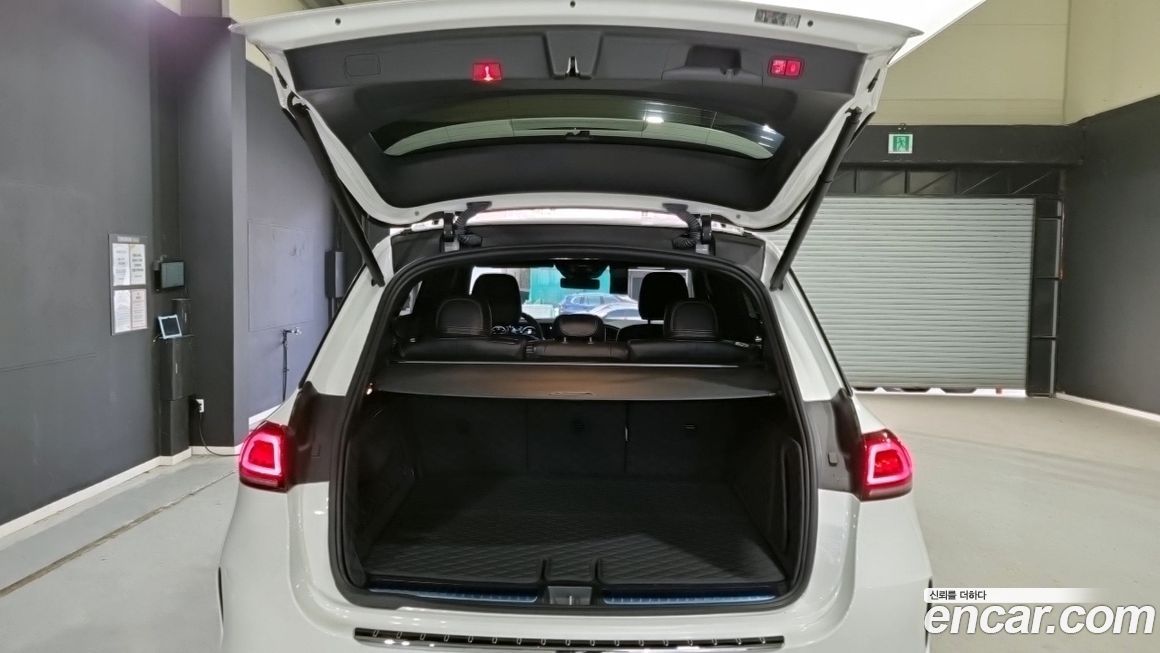 Mercedes-Benz GLE-Class 2023