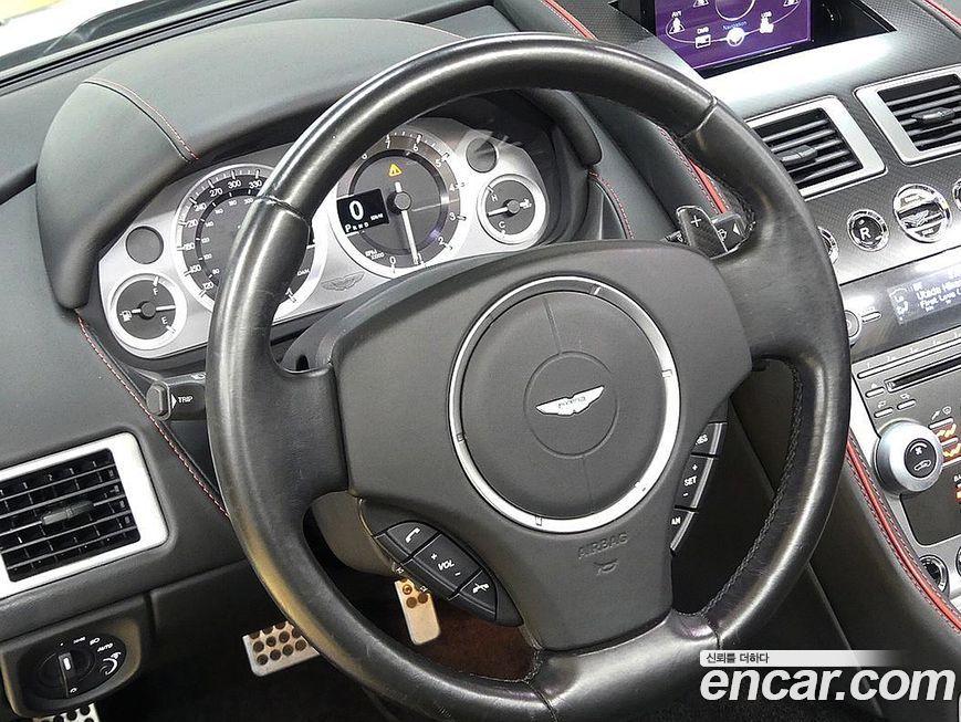 Astonmartin DB9 2015