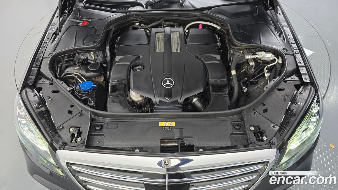 Mercedes-Benz S-Class 2018