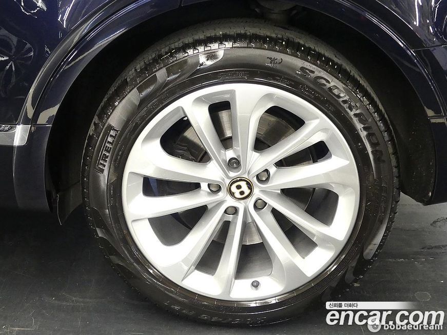 Bentley Bentayga 2020