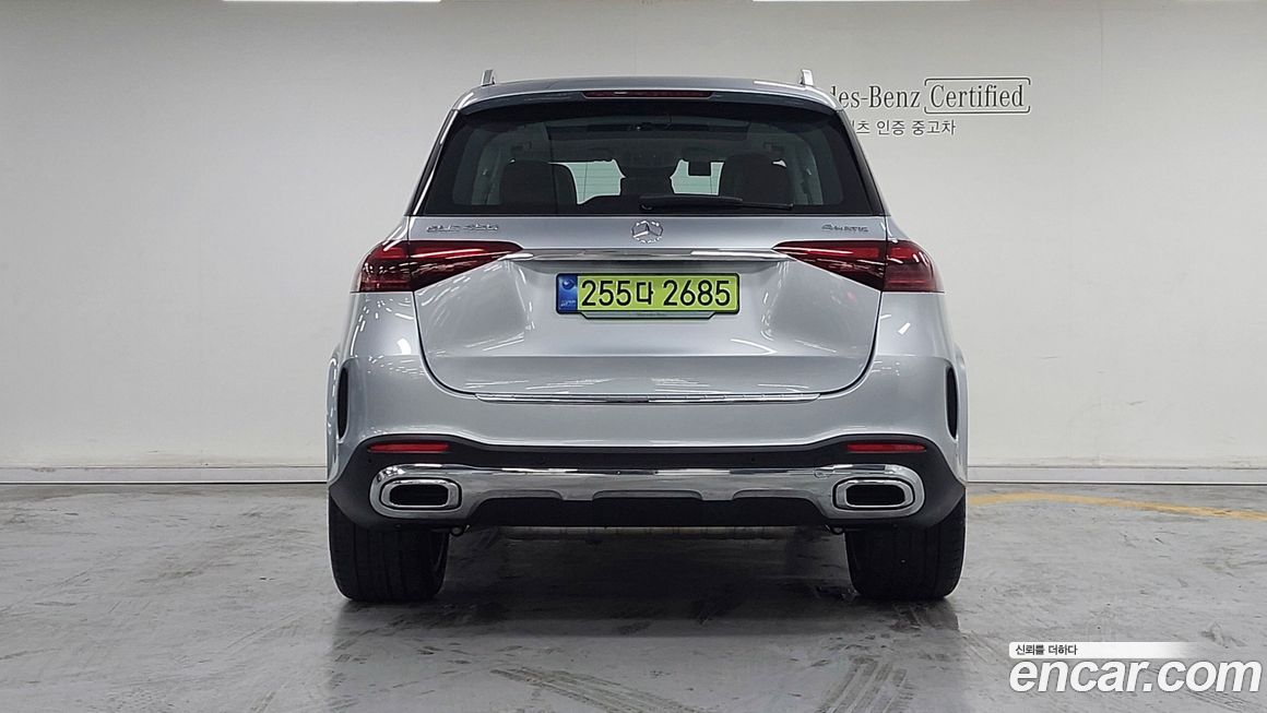 Mercedes-Benz GLE-Class 2025