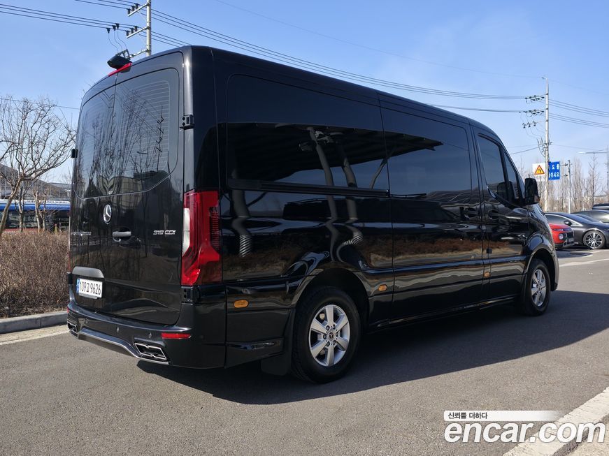 Mercedes-Benz Sprinter 2022