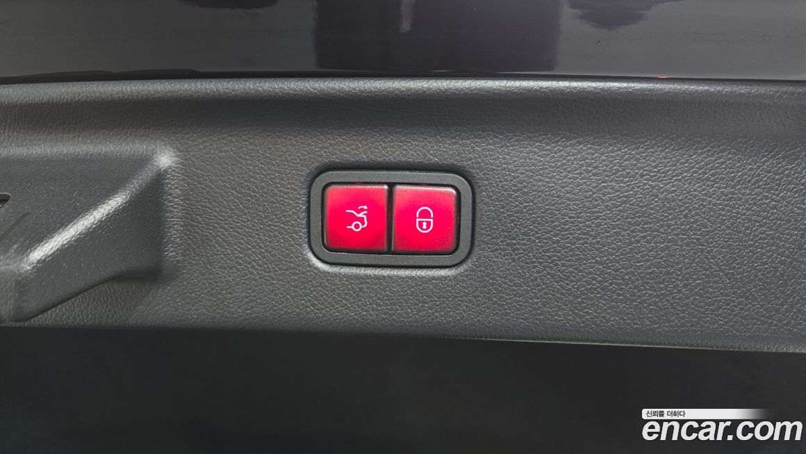 Mercedes-Benz S-Class 2024