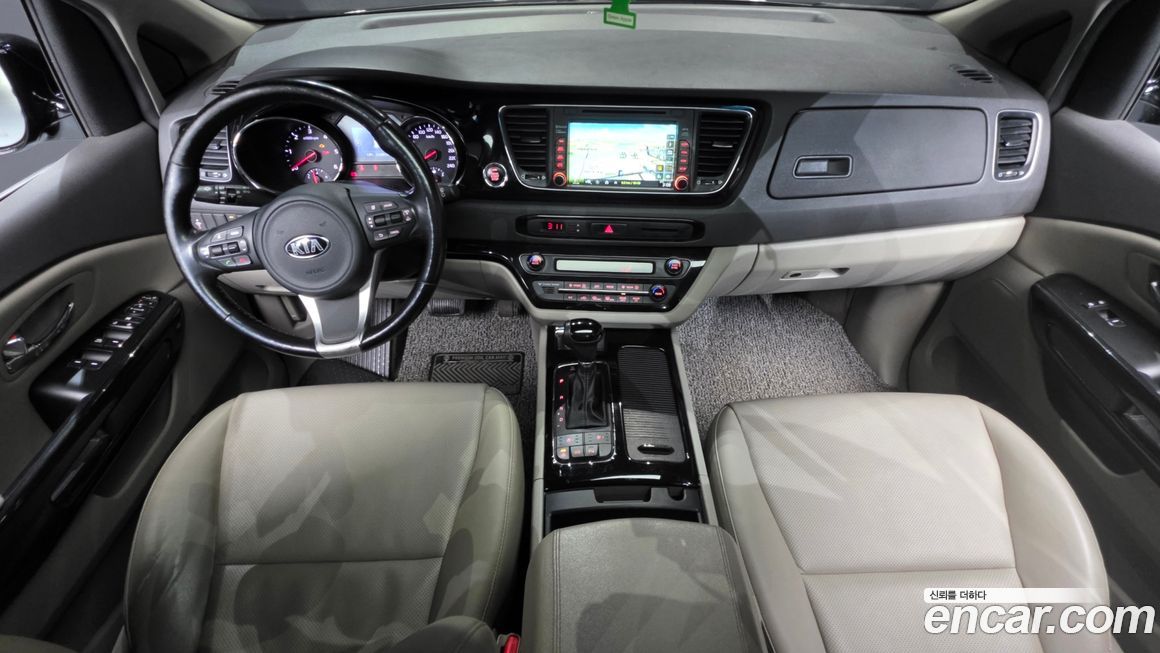 Kia Canival 2016