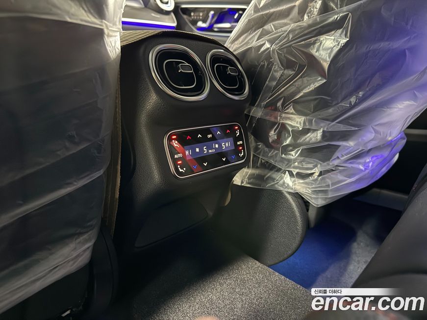 Mercedes-Benz GLC-Class 2026