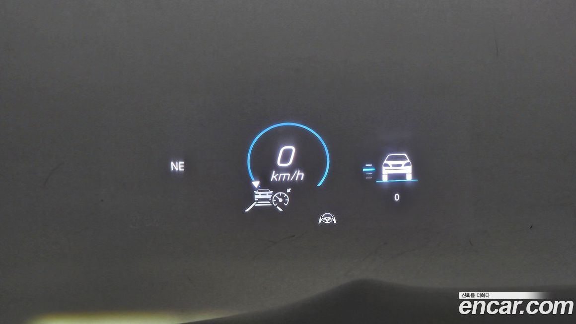 Mercedes-Benz GLS-Class 2023