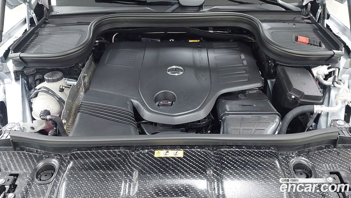 Mercedes-Benz GLE-Class 2025