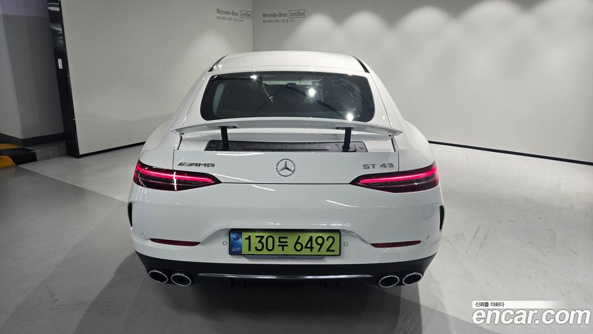 Mercedes-Benz AMG GT 2025