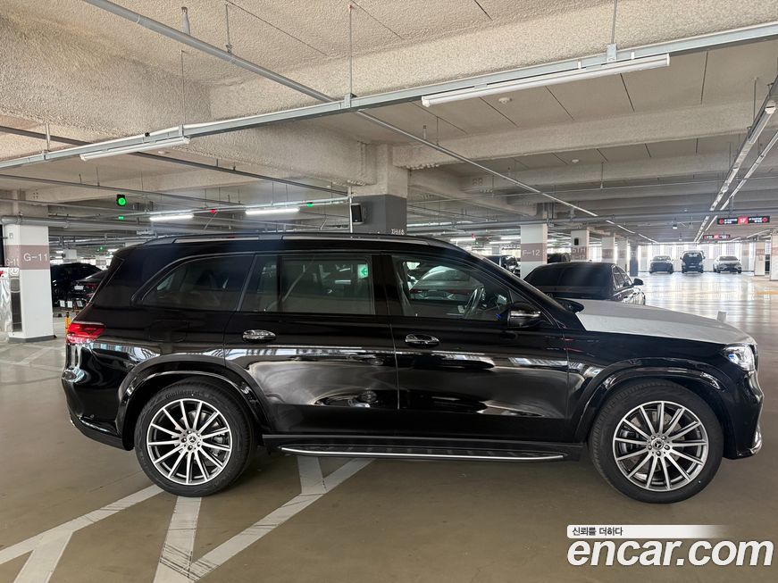 Mercedes-Benz GLS-Class 2026