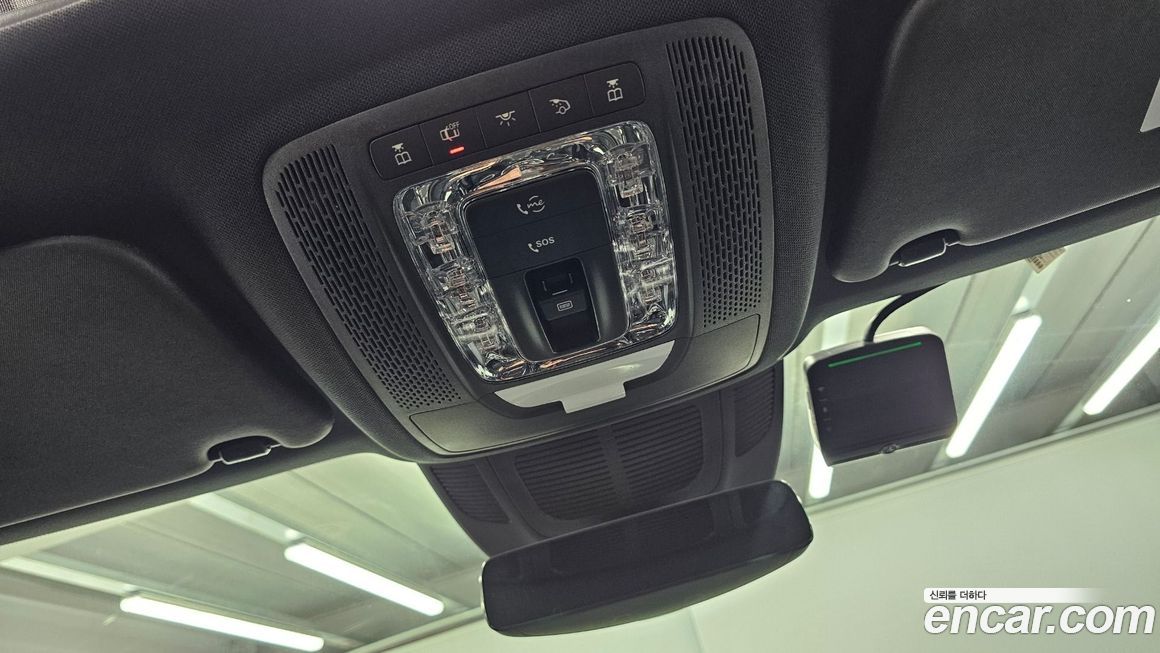 Mercedes-Benz GLE-Class 2025