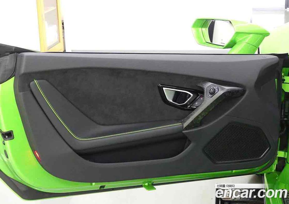 Lamborghini Huracan 2022
