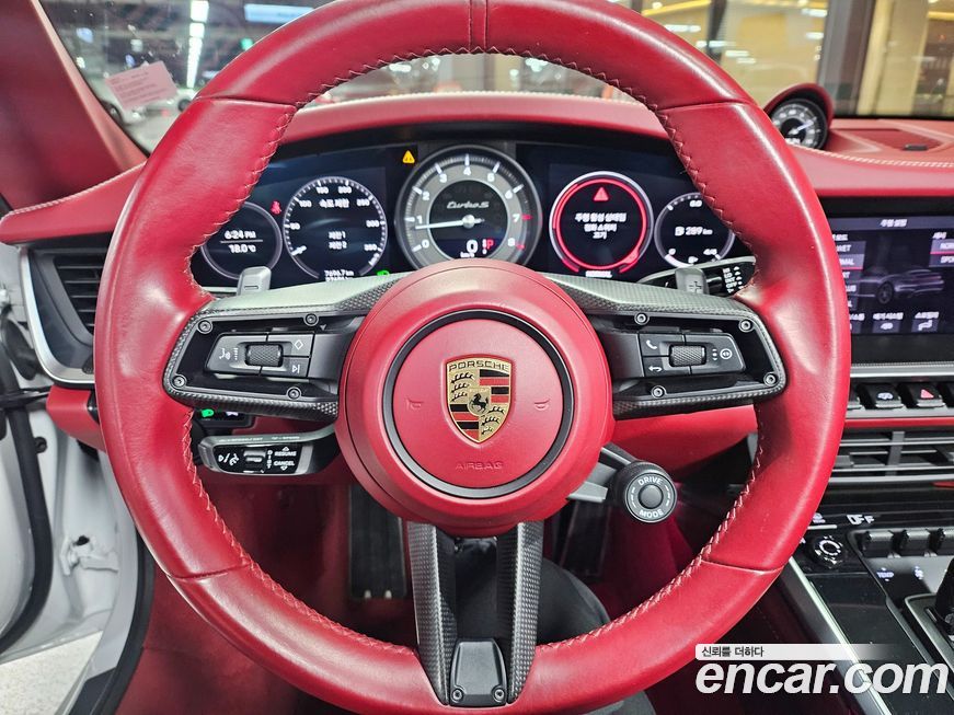 Porsche 911 2021
