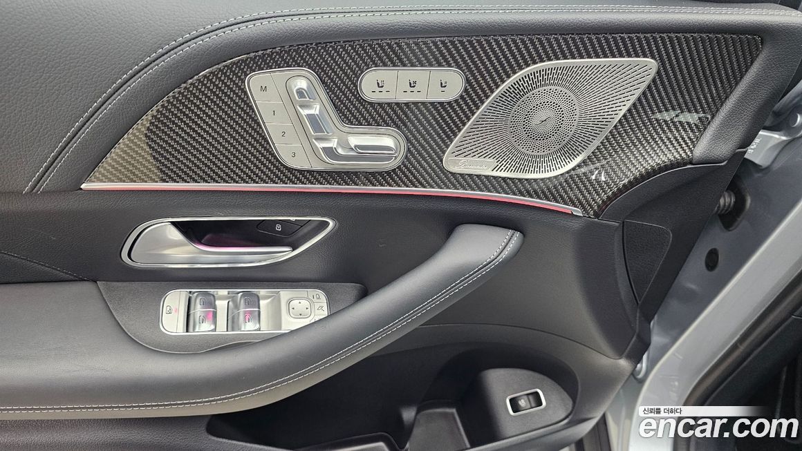 Mercedes-Benz GLE-Class 2025