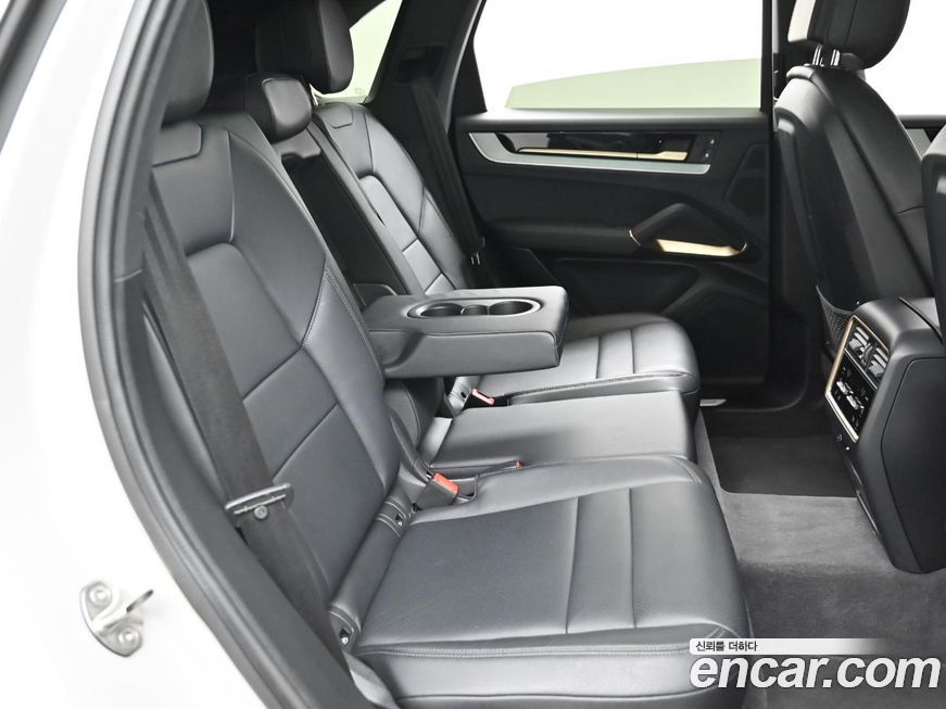 Porsche Cayenne 2024