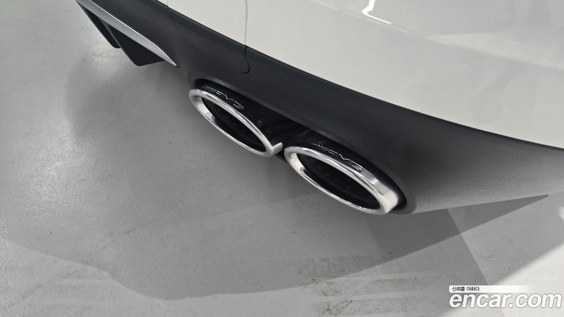 Mercedes-Benz AMG GT 2025