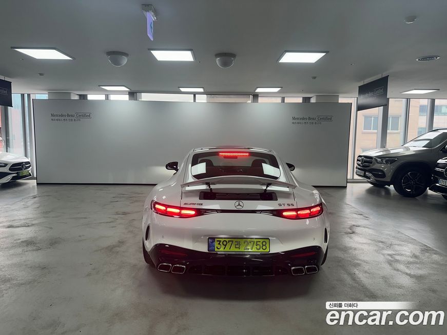 Mercedes-Benz AMG GT 2025