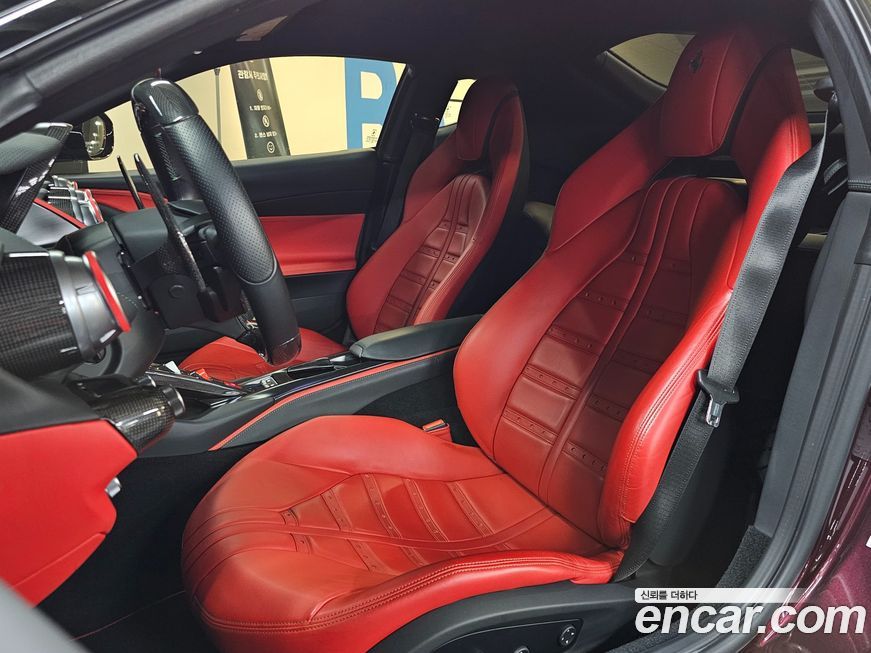 Ferrari 812 2020