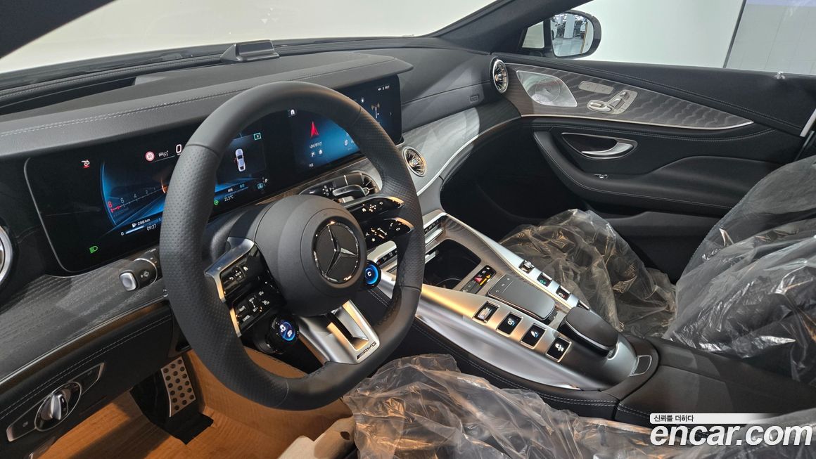 Mercedes-Benz AMG GT 2025