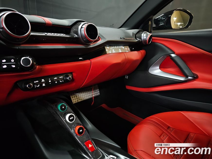 Ferrari 812 2020